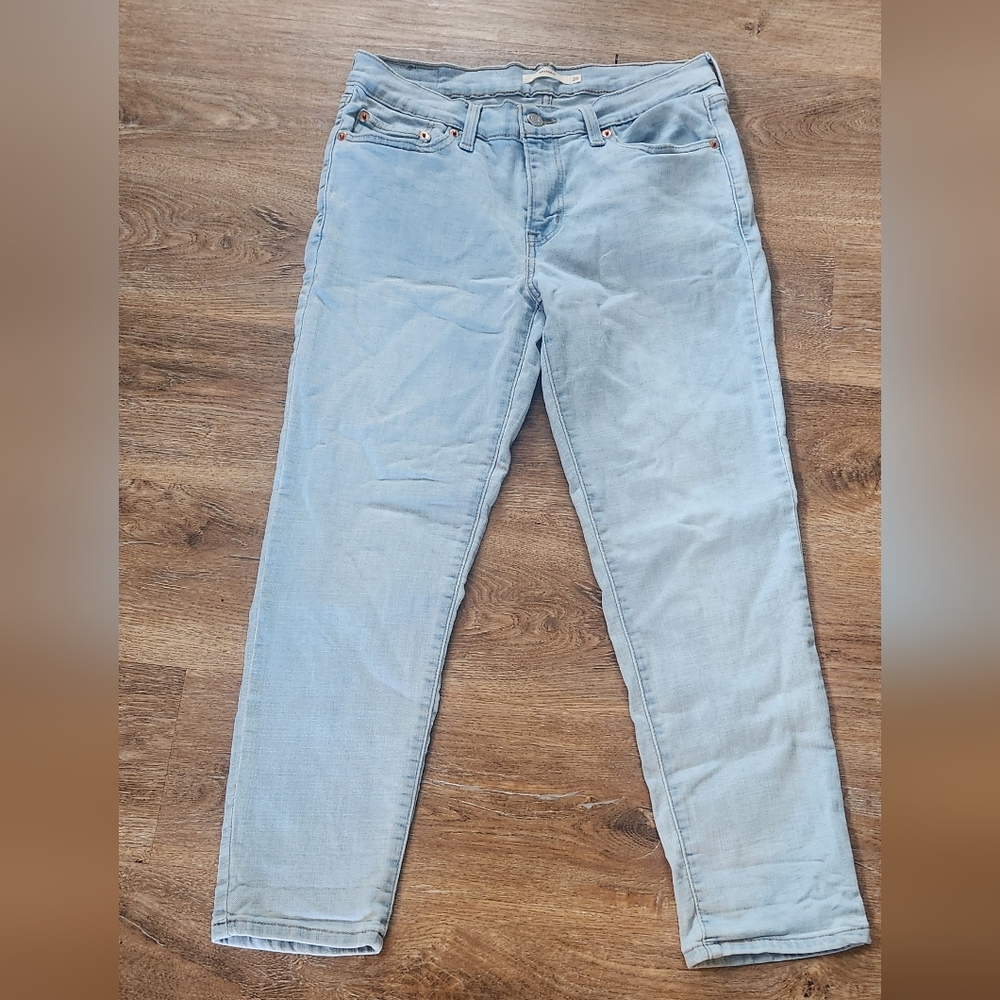 Levi's Boyfriend cut jeans
